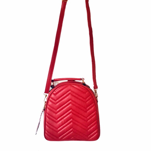 Urban Expression Single Zip Quilted Backpack - Picture 5 of 5